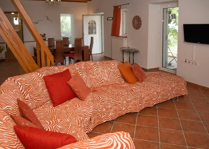 Olea Escape In An Olive Estate *