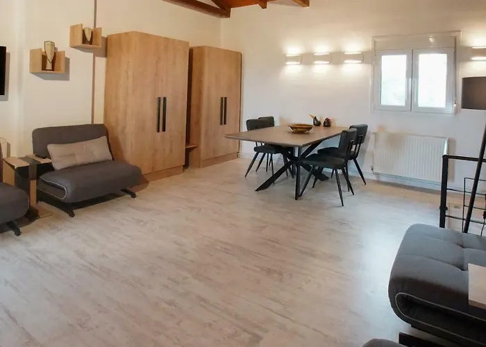 Olea Escape In An Olive Estate Villa Gythio